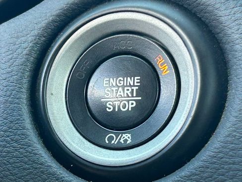 Used 2018 Dodge Durango GT AWD/4WD image 15