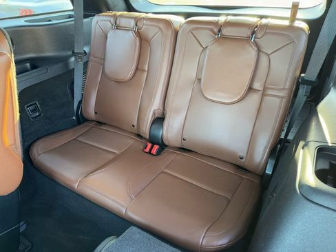 Used 2023 Lincoln Aviator Grand Touring w/ Equipment Group 301A image 19