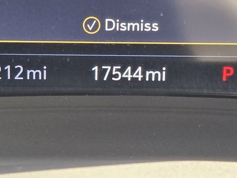 Certified 2023 Buick Envision Essence FWD image 21