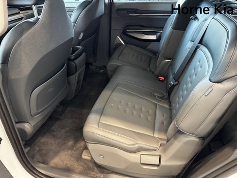 New 2026 Kia EV9 Wind image 11