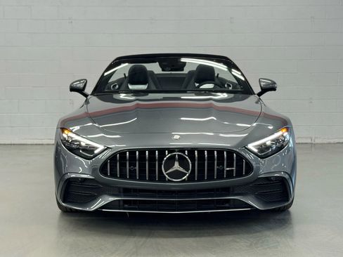 Used 2023 Mercedes-Benz SL 43 AMG w/ Driver Assistance Package image 18