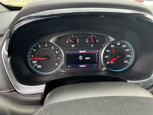 Used 2023 Chevrolet Traverse LT image 21