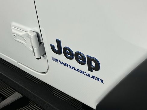 Certified 2025 Jeep Wrangler Sport S 4xe w/ Convenience Group image 31