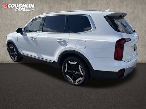 Used 2023 Kia Telluride S w/ S Sunroof Package AWD/4WD image 7