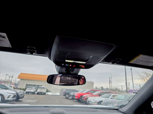 Used 2026 GMC Terrain Elevation image 31