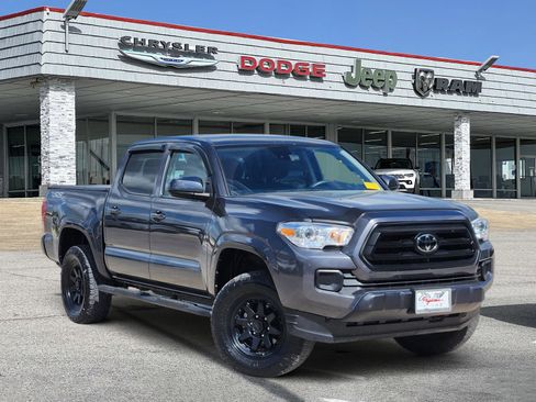 Used 2023 Toyota Tacoma SR AWD/4WD image 1