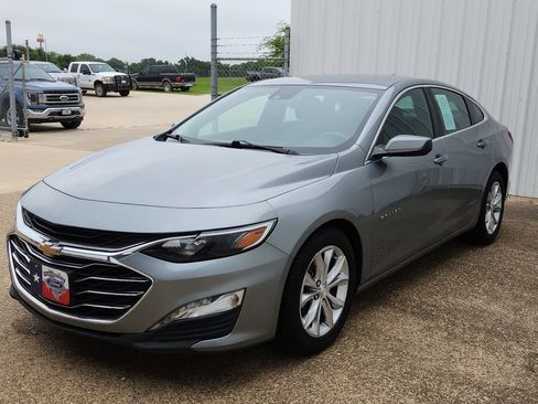 Used 2023 Chevrolet Malibu LT FWD image 18