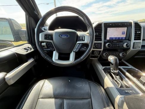 Used 2019 Ford F150 Lariat w/ Equipment Group 502A Luxury AWD/4WD image 7