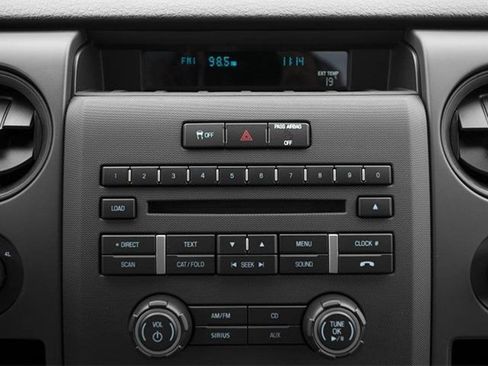 Used 2014 Ford F150 STX w/ Equipment Group 201A Mid AWD/4WD image 7
