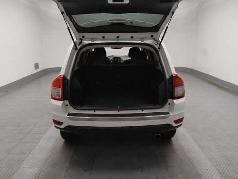 Used 2017 Jeep Compass High Altitude image 29