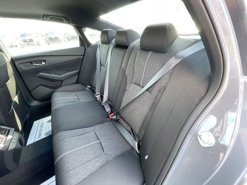 Used 2025 Honda Accord Sport image 19
