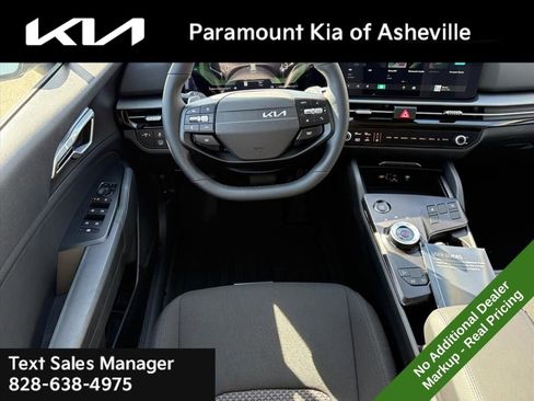 New 2026 Kia Sportage S image 23