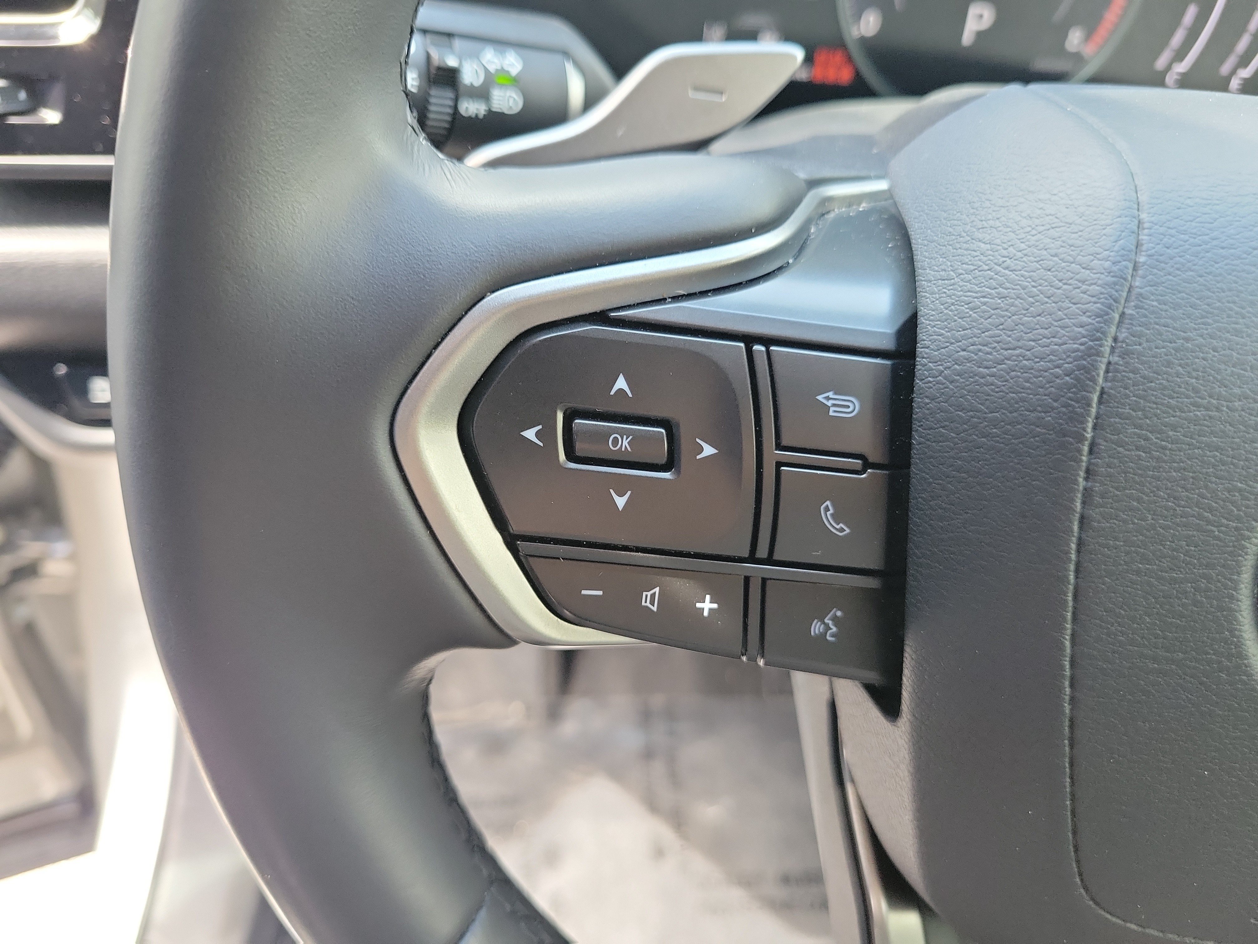 Used 2024 Lexus NX 250 FWD image 26