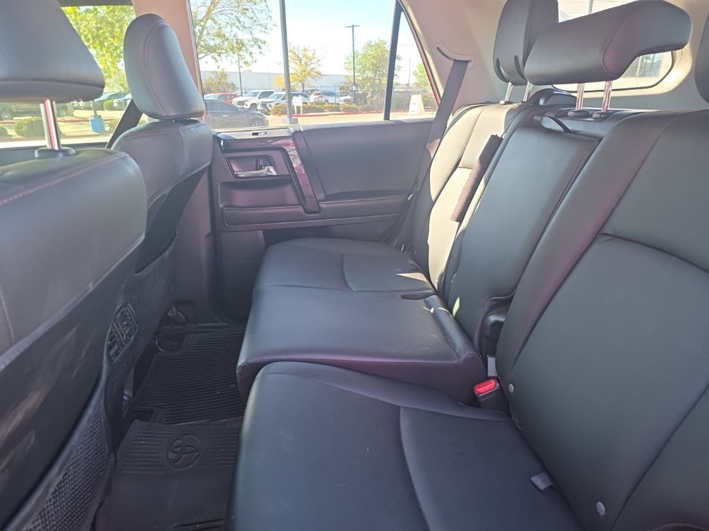 Used 2021 Toyota 4Runner TRD Off-Road Premium AWD/4WD image 22