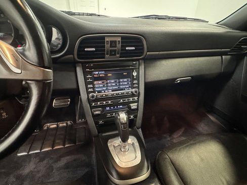 Used 2009 Porsche 911 Carrera image 16
