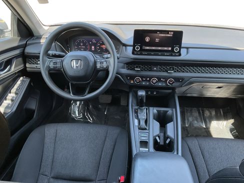 Used 2023 Honda Accord EX image 14