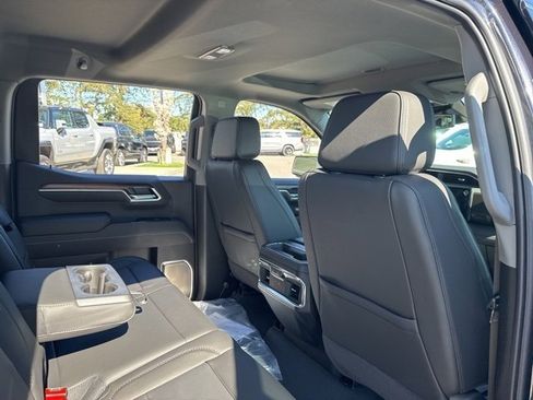 New 2025 GMC Sierra 1500 Denali w/ Denali Carbonpro Edition image 16