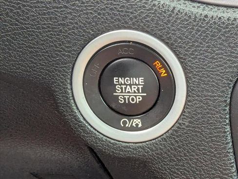 Used 2023 Dodge Charger SXT image 29