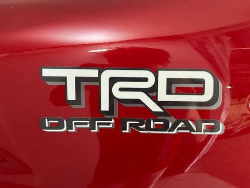 Used 2024 Toyota Tacoma TRD Off-Road AWD/4WD image 42