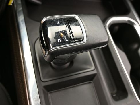 Used 2024 Chevrolet Silverado 1500 LT Trail Boss w/ Protection Package image 21