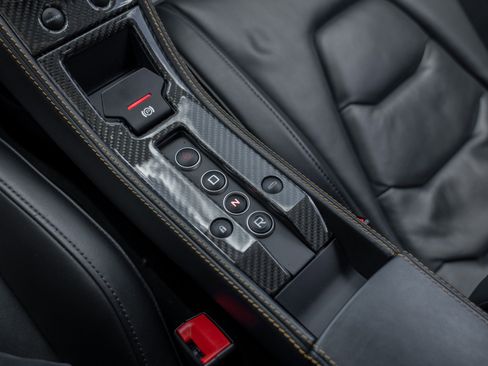 Used 2012 McLaren MP4-12C Coupe image 42