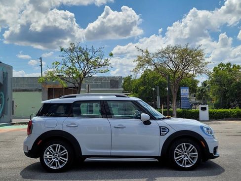 Used 2019 MINI Cooper Countryman w/ Premium Package FWD image 5