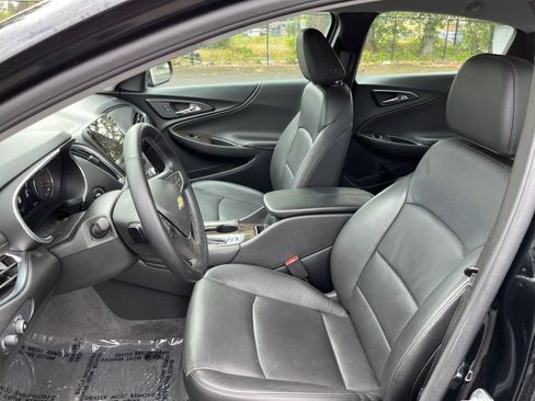 Used 2024 Chevrolet Malibu LT image 37