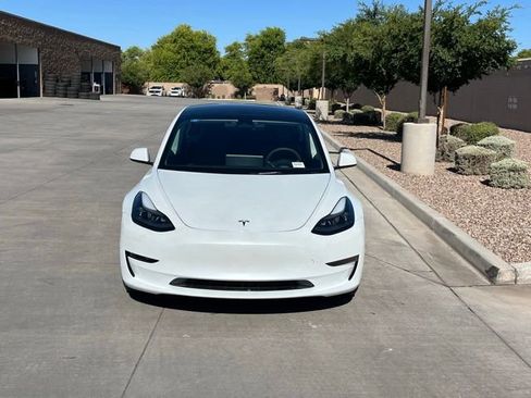 Used 2023 Tesla Model 3 Standard Range RWD image 4
