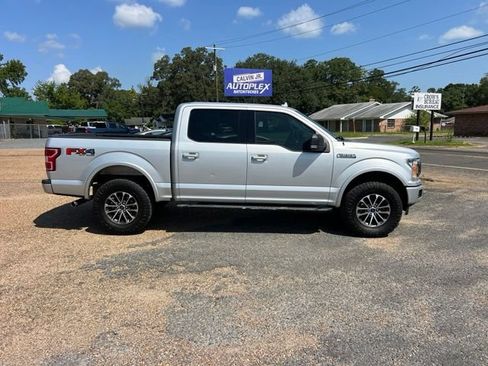 Used 2018 Ford F150 XLT w/ Equipment Group 302A Luxury AWD/4WD image 5