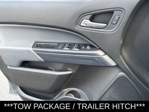 Used 2019 Chevrolet Colorado Z71 AWD/4WD image 9