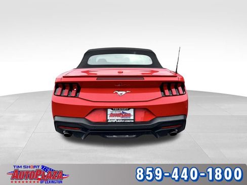 Used 2025 Ford Mustang Premium RWD image 18