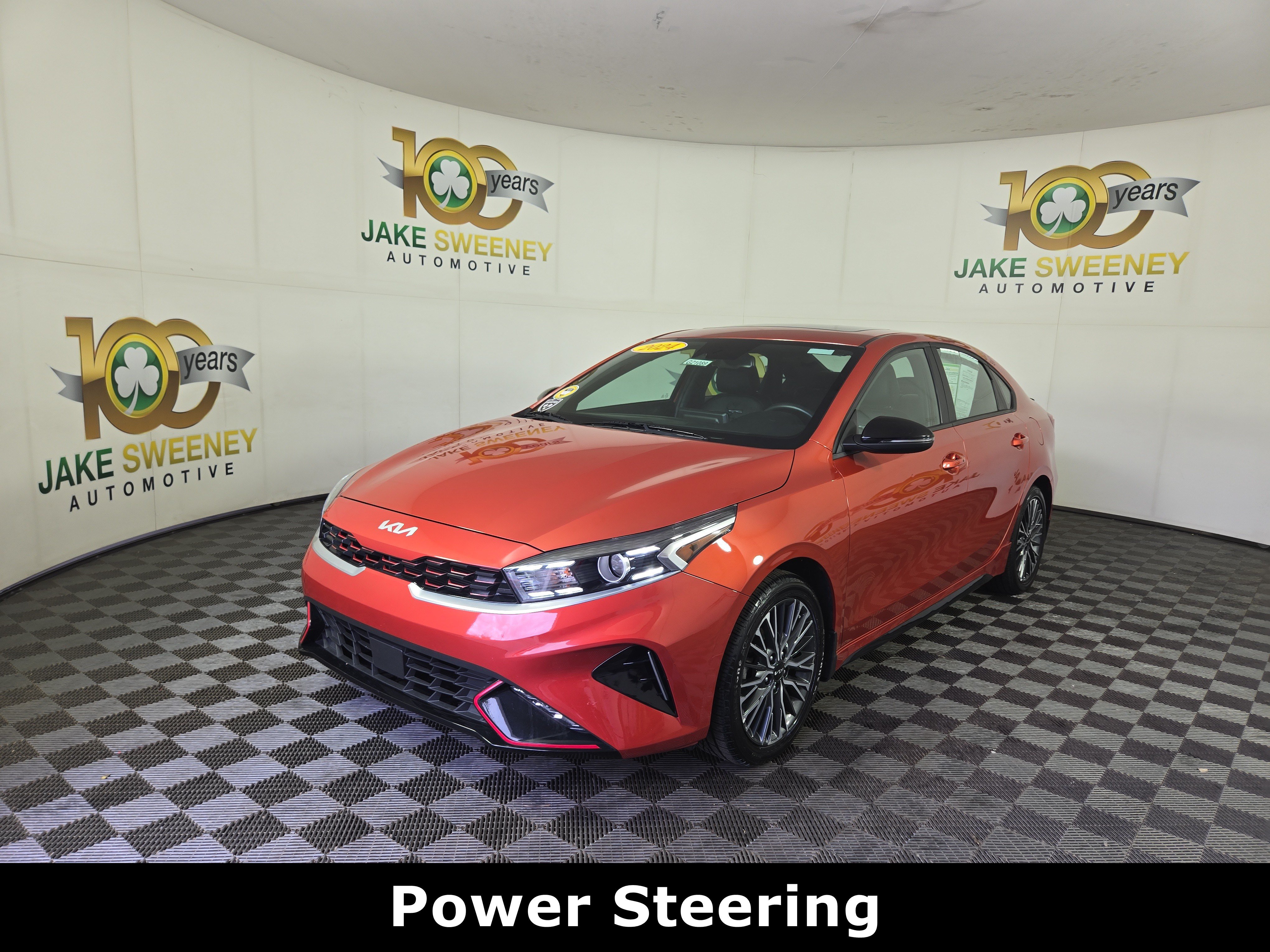 Used 2024 Kia Forte GT-Line w/ GT-Line Premium Package FWD image 3