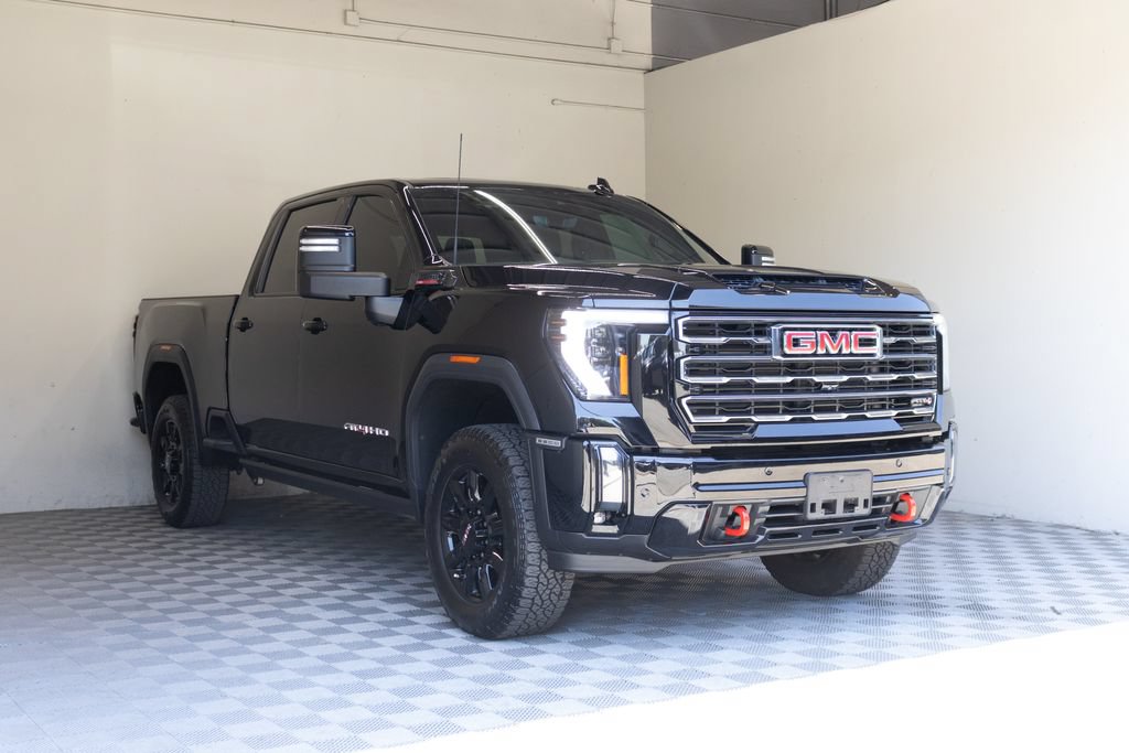 Used 2024 GMC Sierra 2500 AT4 w/ AT4 Premium Plus Package AWD/4WD image 7