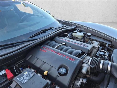 Used 2007 Chevrolet Corvette Coupe RWD image 18