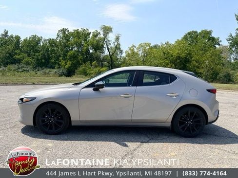 Used 2025 MAZDA MAZDA3 s Sport FWD image 2