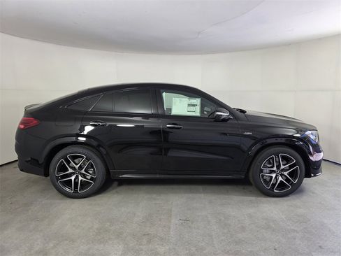 New 2026 Mercedes-Benz GLE 53 AMG 4MATIC Coupe image 3
