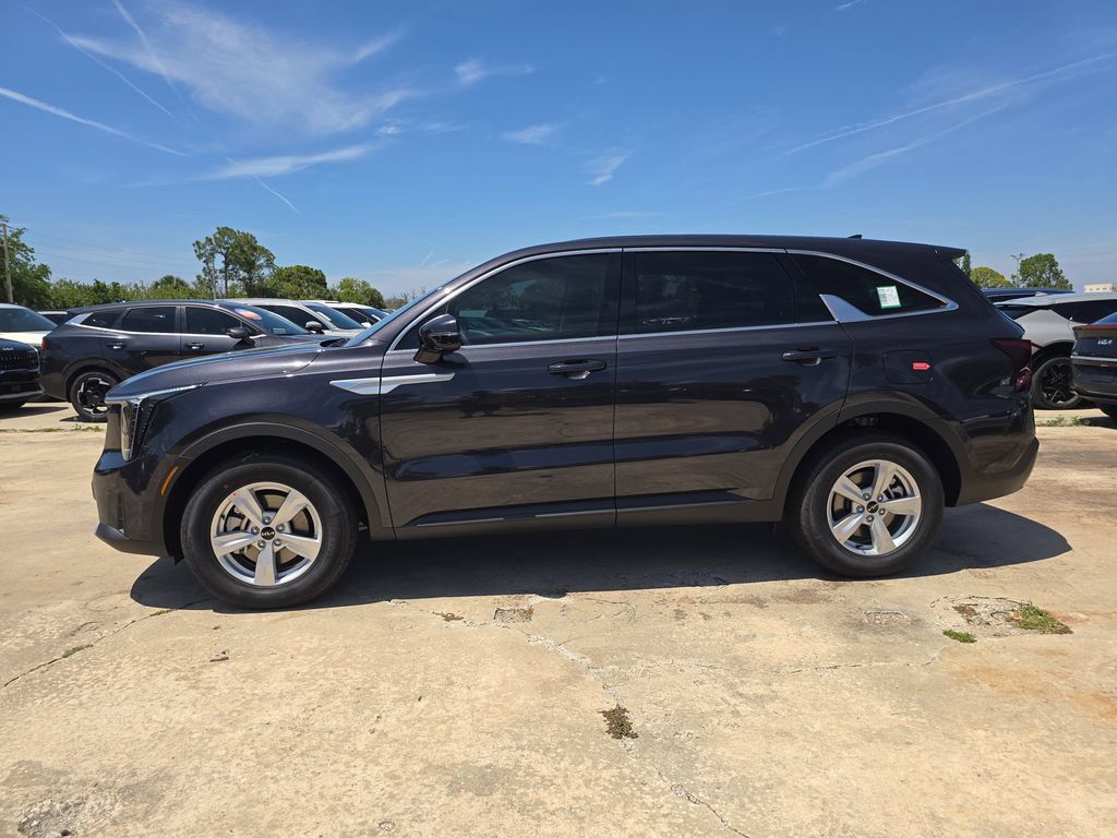 New 2026 Kia Sorento LX FWD image 5