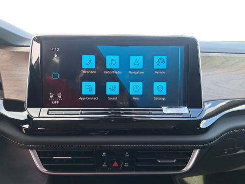 New 2026 Volkswagen Atlas SE image 23