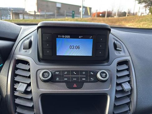 Certified 2022 Ford Transit Connect XL FWD image 21