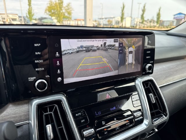 Used 2023 Kia Sorento SX Prestige AWD/4WD image 23
