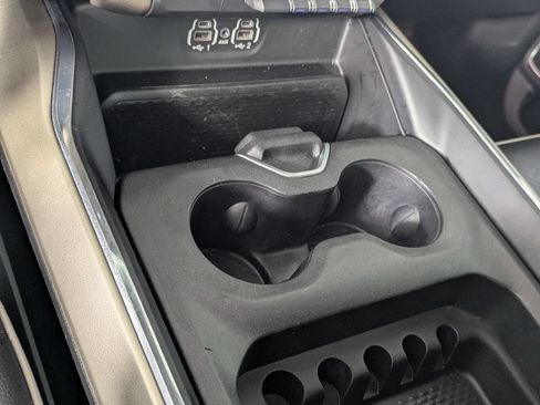 Used 2021 RAM 1500 Laramie RWD image 26