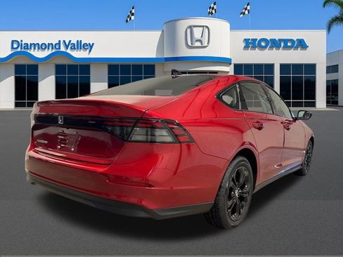 New 2025 Honda Accord SE image 3