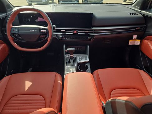 New 2026 Kia Sportage SX image 13