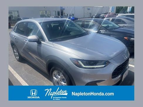 Used 2024 Honda HR-V LX image 1