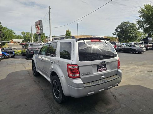 Used 2012 Ford Escape XLT w/ Canadian Comfort Pkg FWD image 8