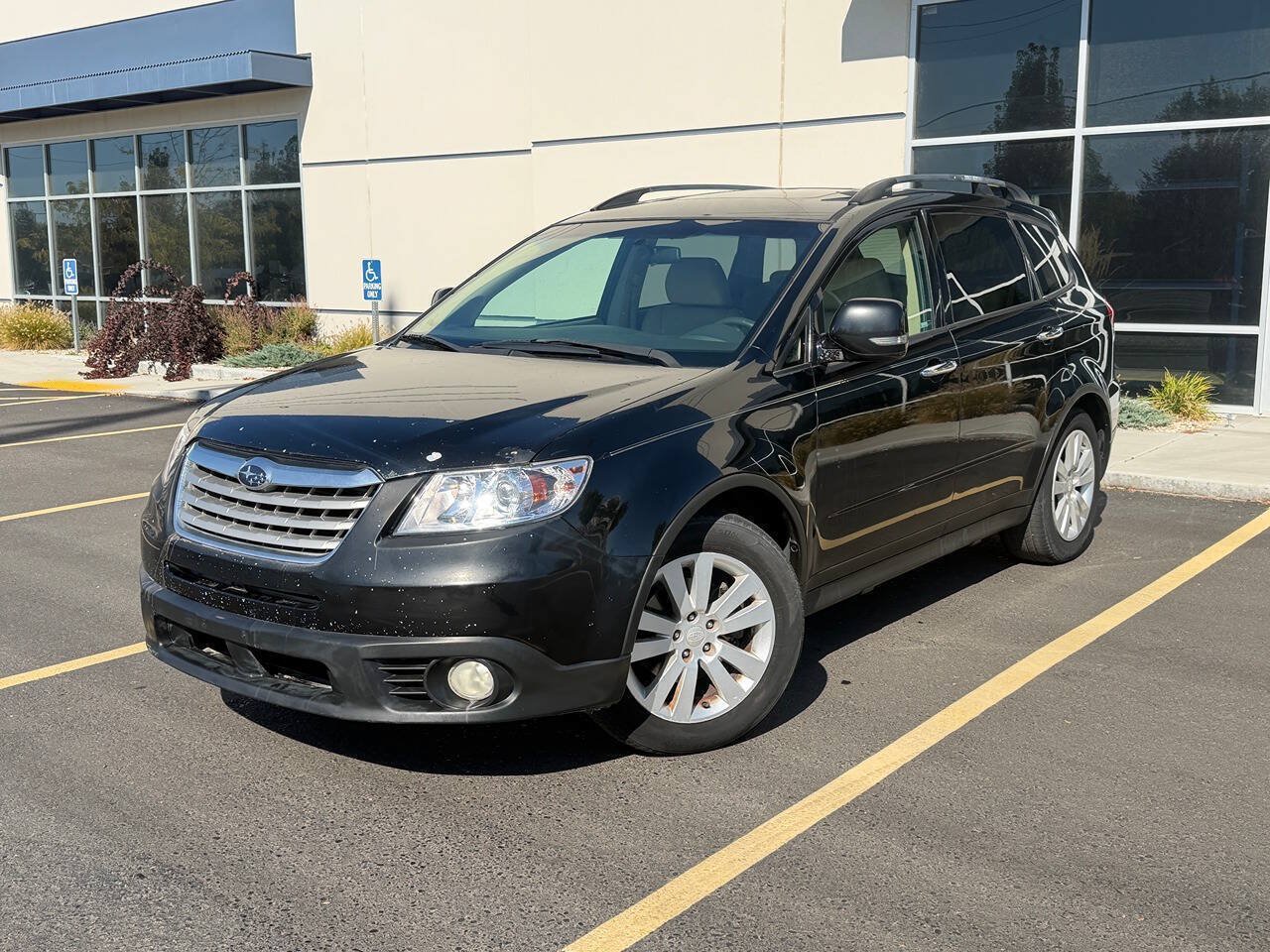 Used 2009 Subaru Tribeca Limited AWD/4WD image 2