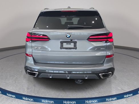 Used 2026 BMW X5 xDrive40i w/ M Sport Package AWD/4WD image 8