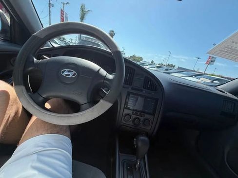 Used 2005 Hyundai Elantra GLS FWD image 6