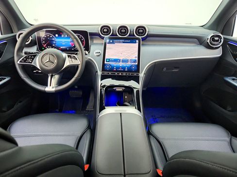 Certified 2023 Mercedes-Benz GLC 300 4MATIC w/ Driver Assistance Package image 23