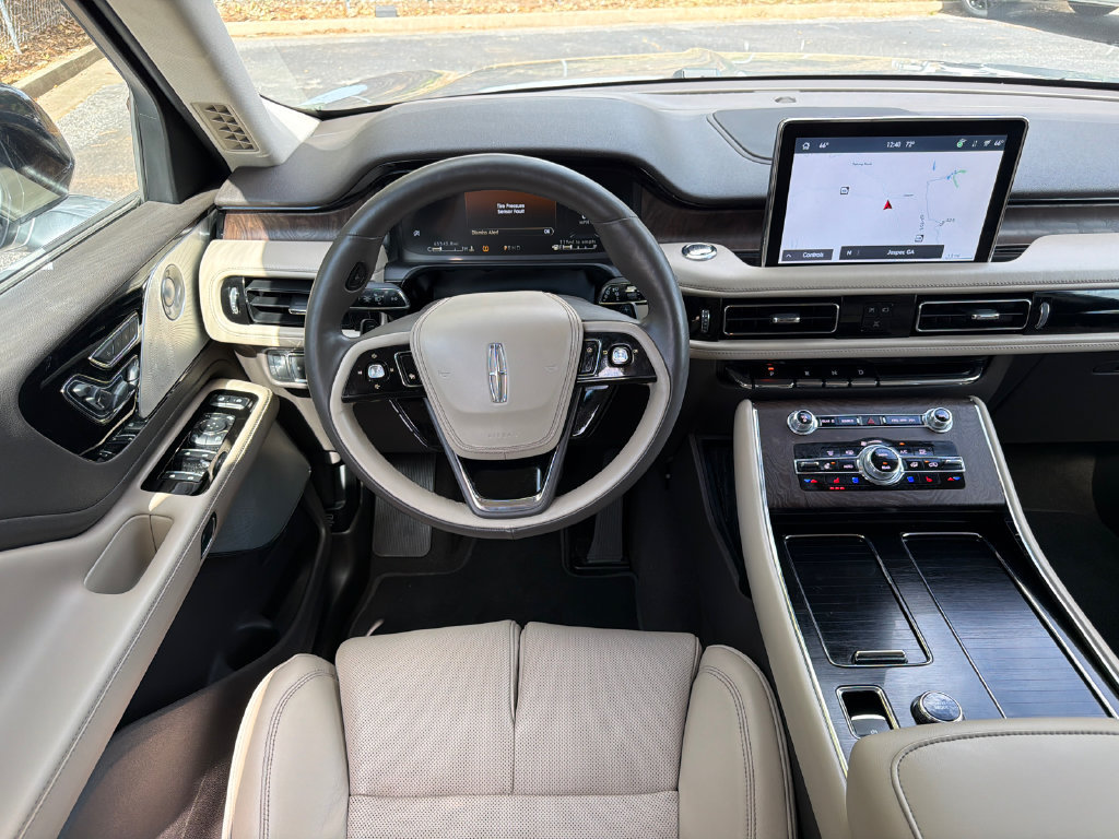 Used 2021 Lincoln Aviator Reserve w/ Equipment Group 201A RWD image 25